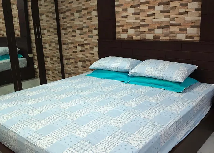 The Trendy Sky Living